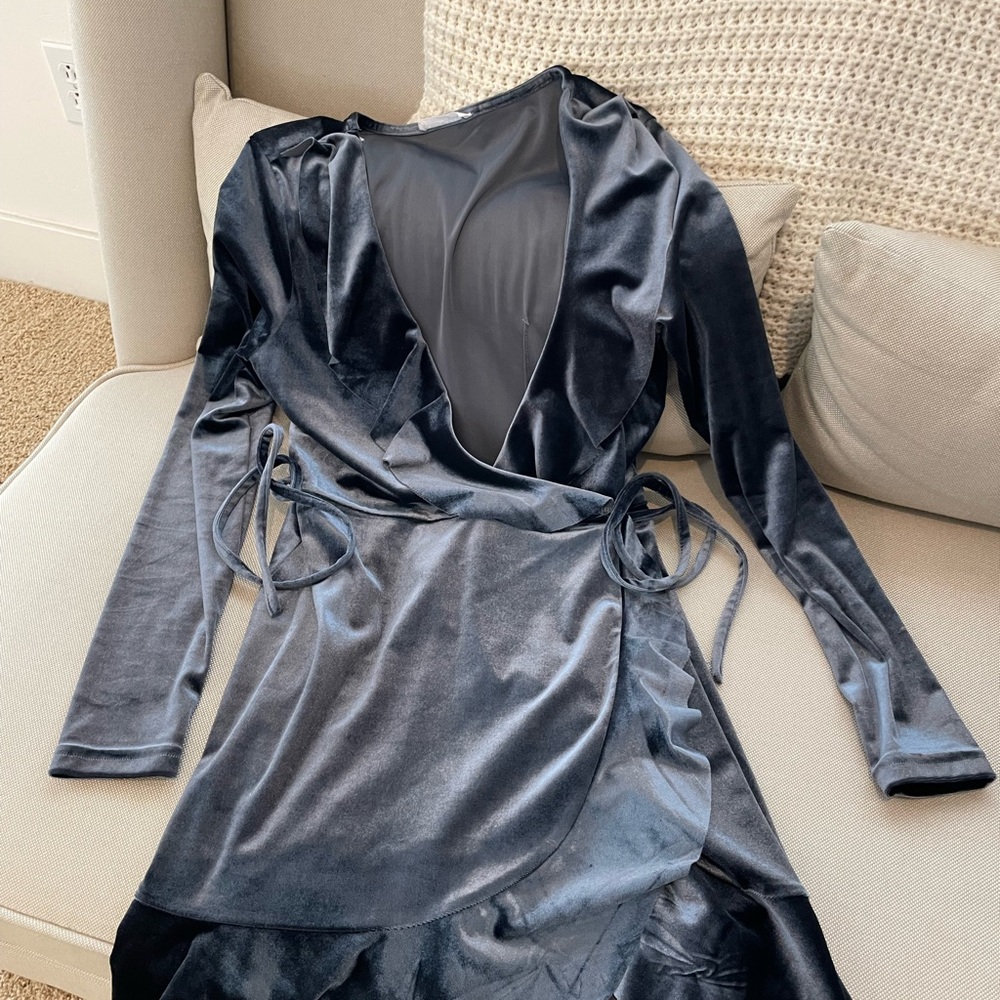 Bobbi Rocco Grey Velvet Wrap Mini Dress Size Small